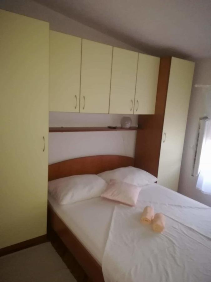 ויר Apartment Krmpotic מראה חיצוני תמונה